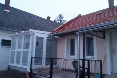 télikert táp